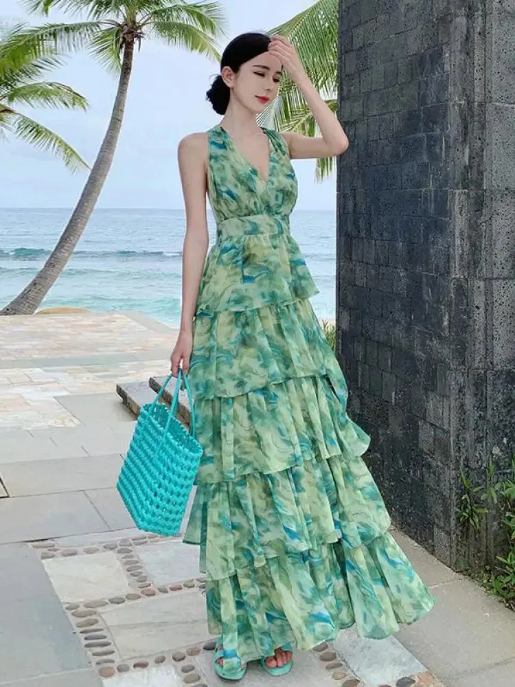 Aiertu Summer Green Tie Dye Sleeveless Halter Bandage Holiday Dress Women Temperament Slim Fashion Sweet Cake Long Dress 2023 Bohemian