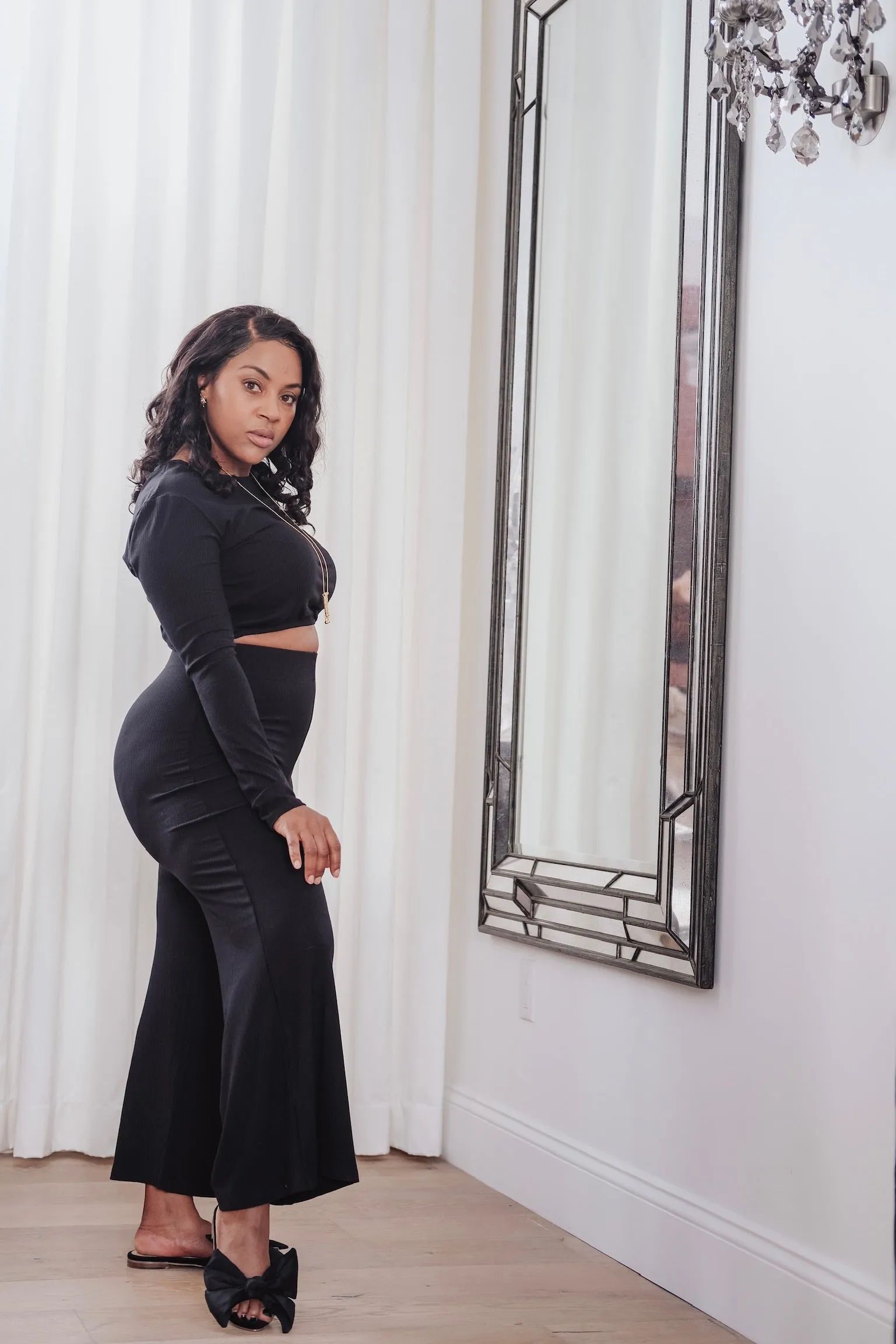 Black Ribbed Wide Leg Pant