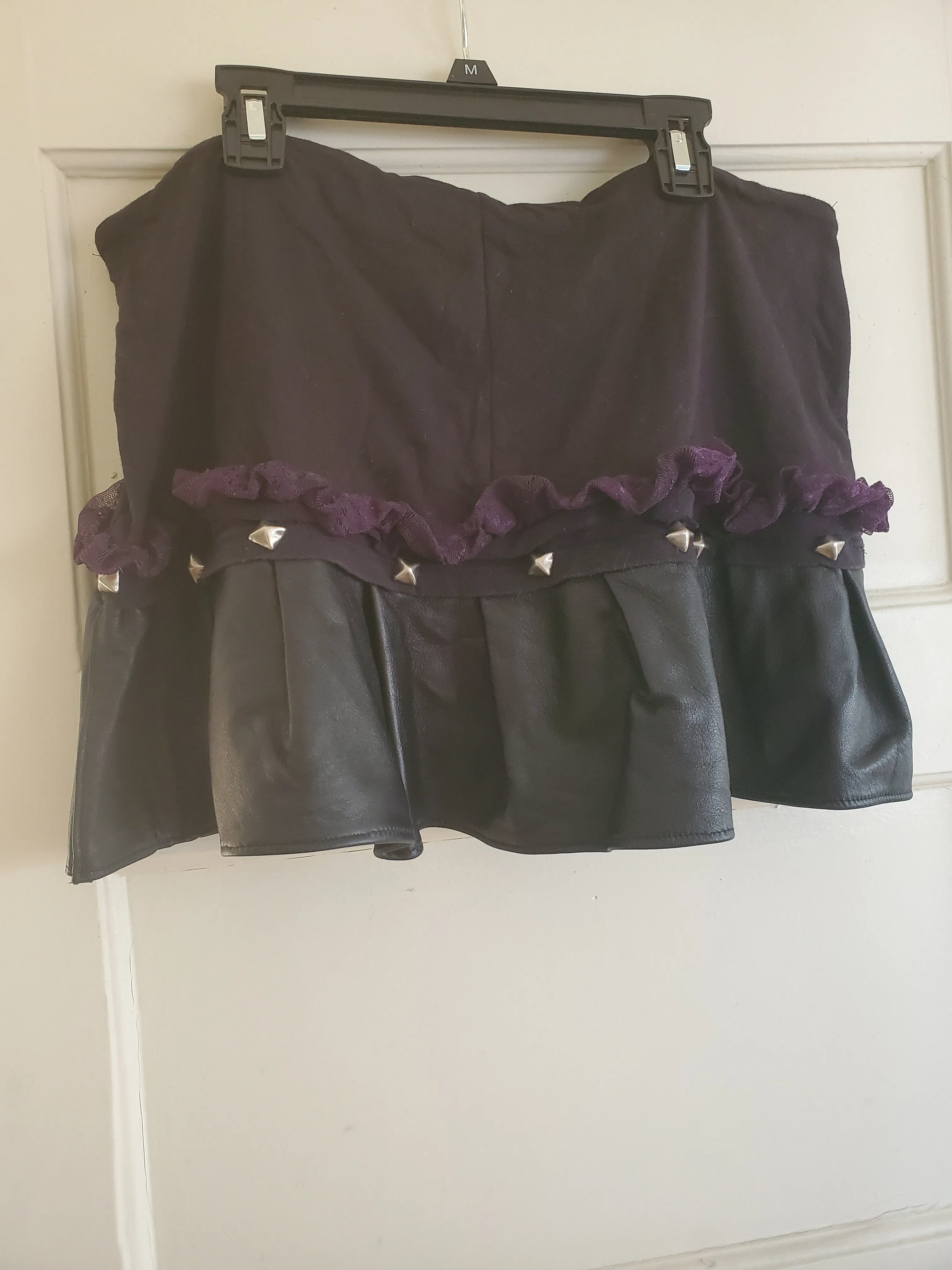 Elvira Mini Skirt