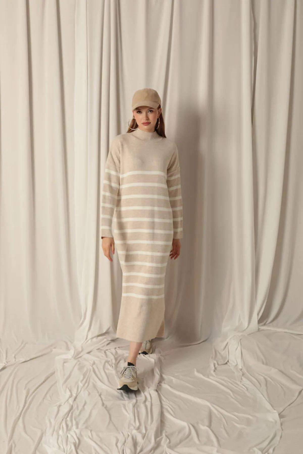 KKT Knit Fabric Turtleneck Striped Stone Dress - Lemgo