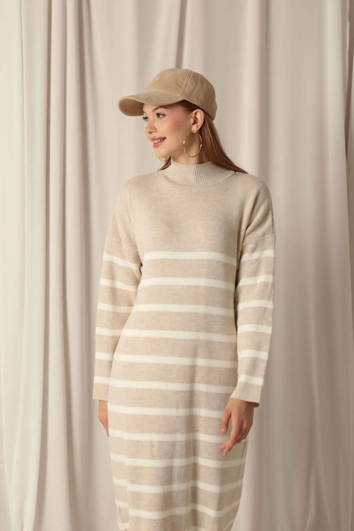 KKT Knit Fabric Turtleneck Striped Stone Dress - Lemgo