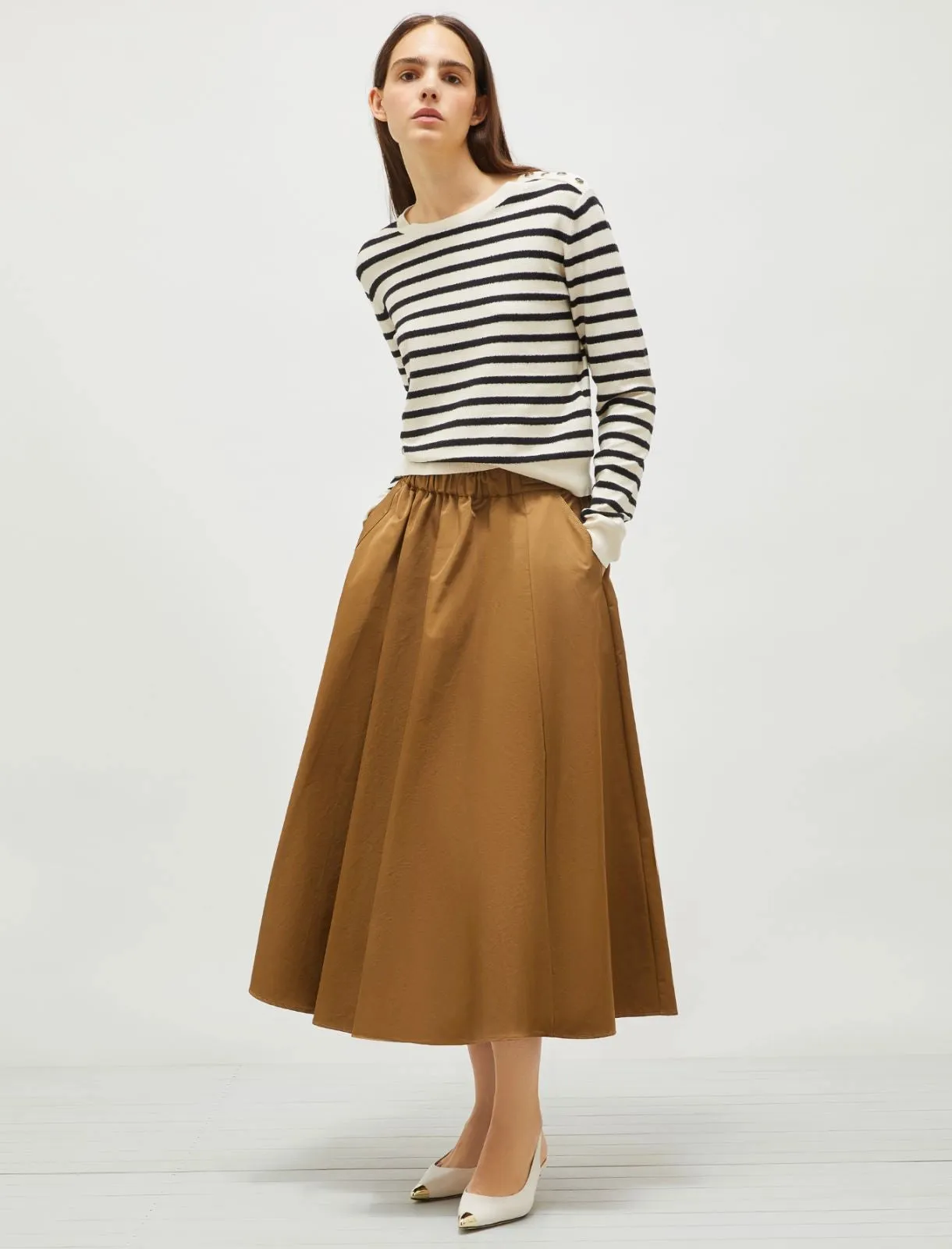 MRL-2513101024 WON KAKI PLEATED SKIRT