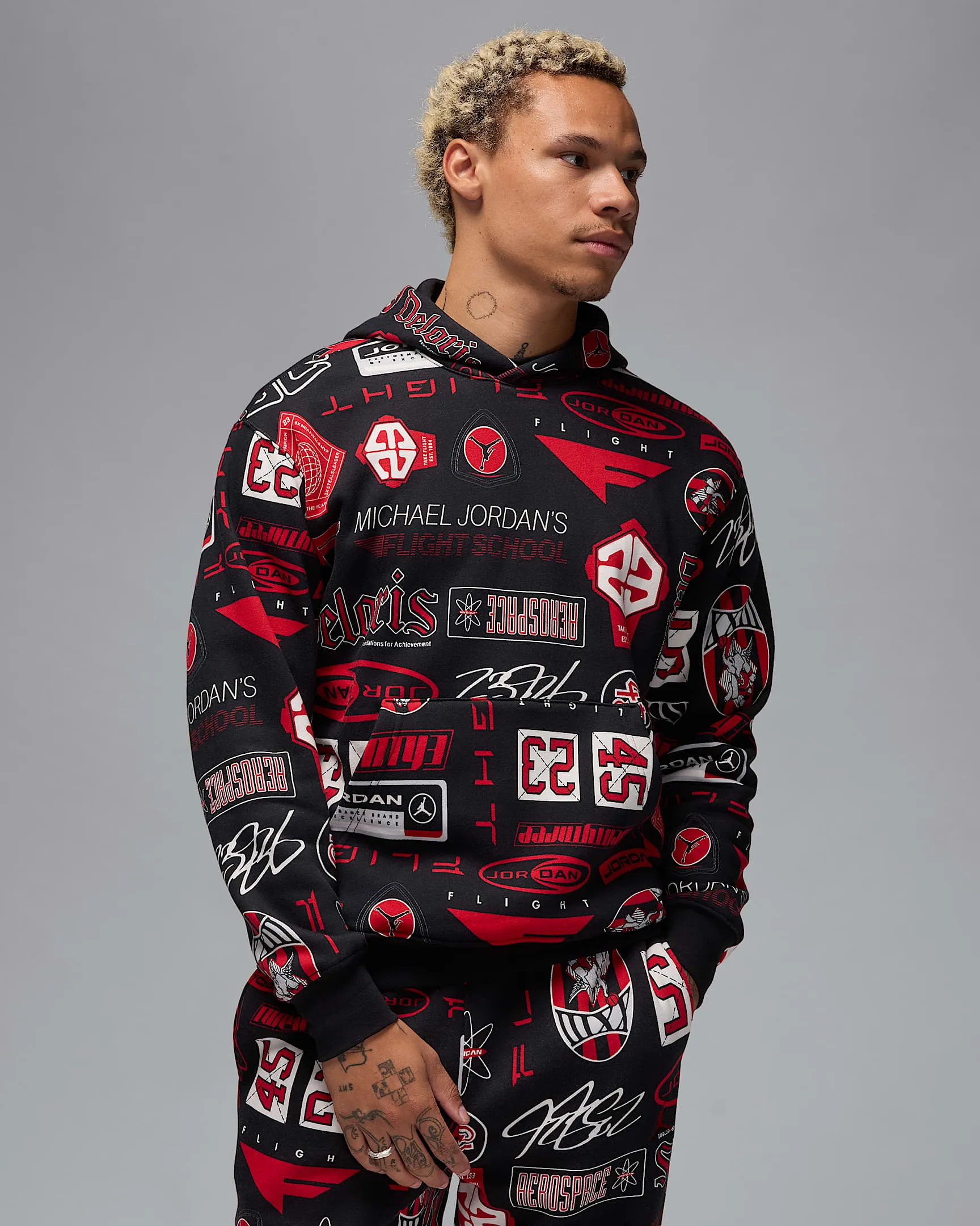 Nike Men's Jordan Essentials Fleece Pullover Hoodie Apparel - Black / Varsity Red