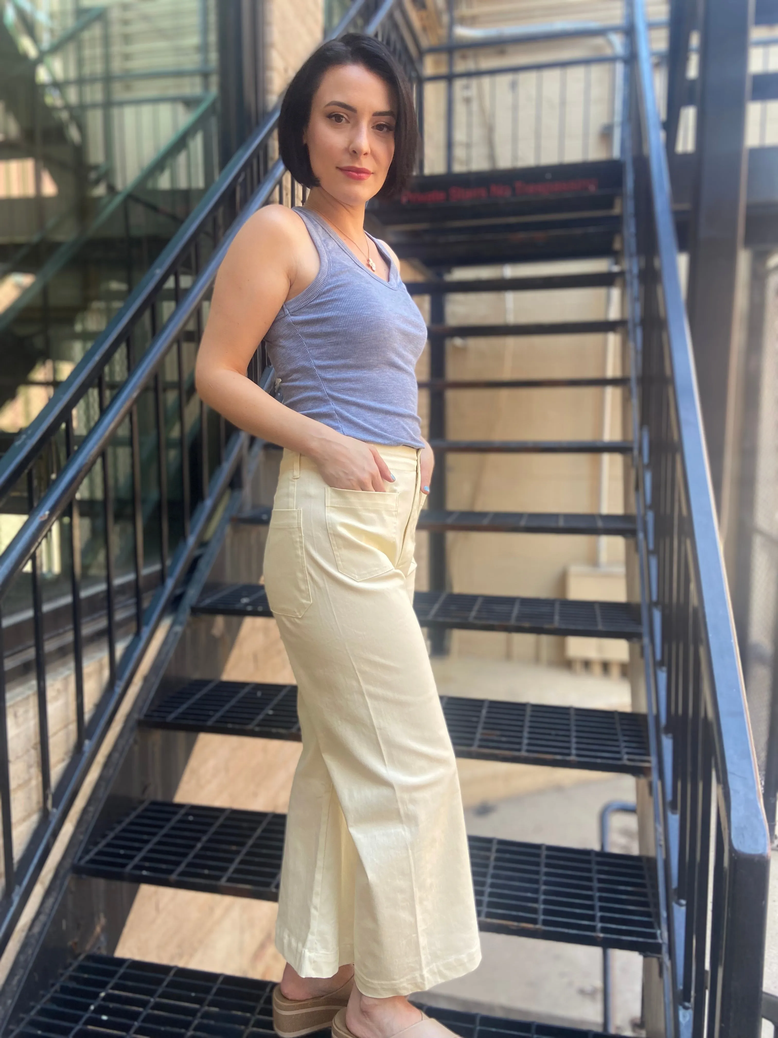 Petra Honey Cropped Pants