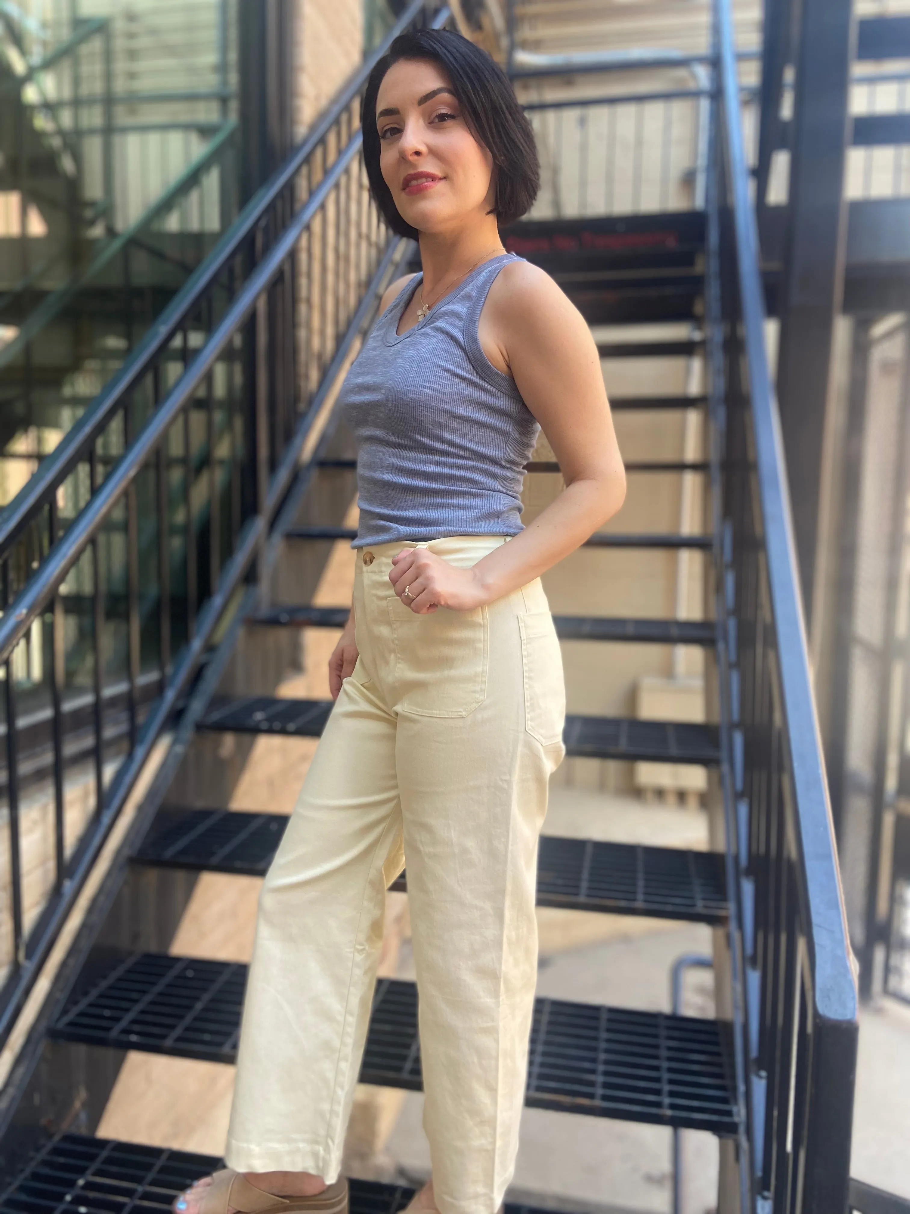 Petra Honey Cropped Pants