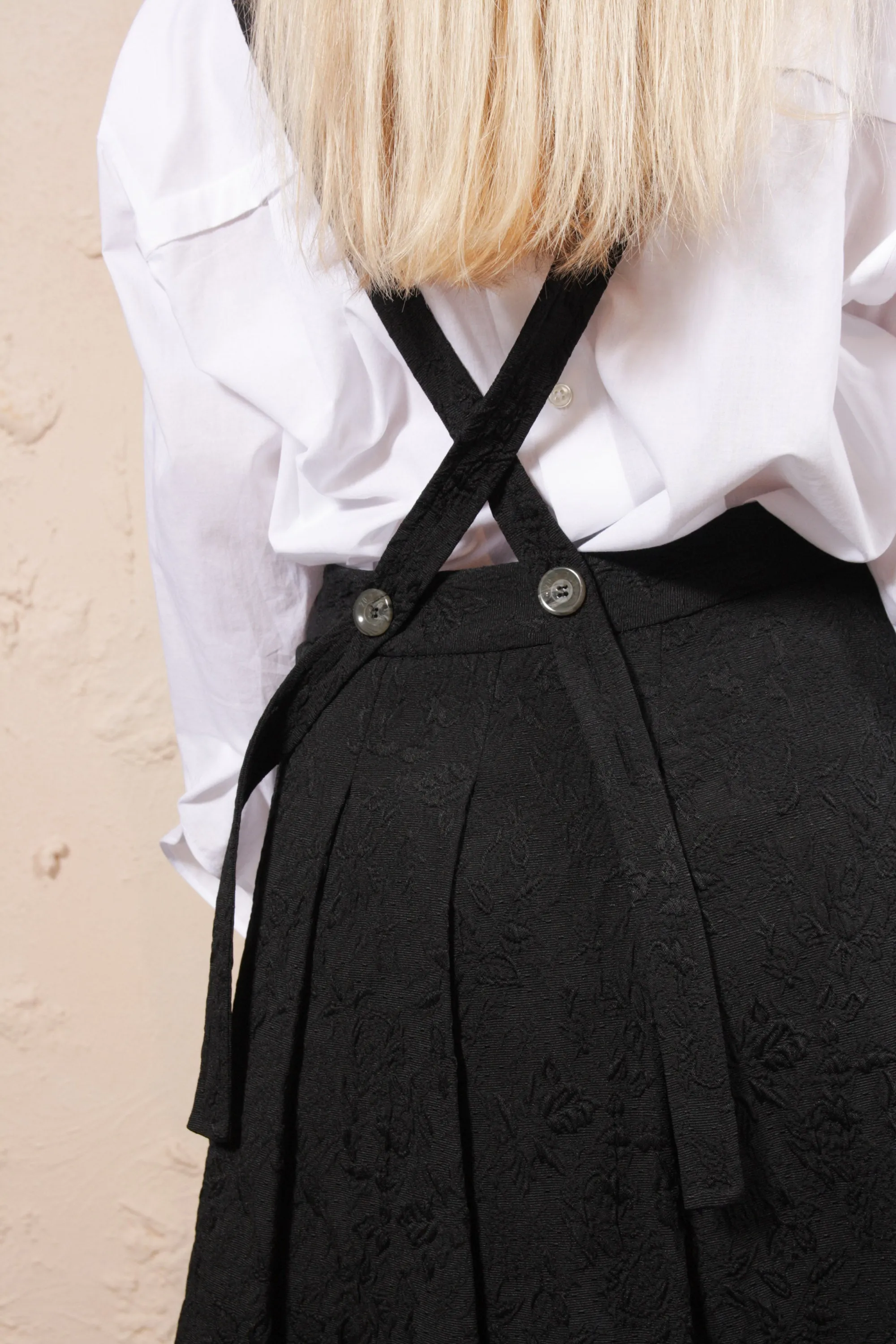 Pleated Skirt W Suspenders