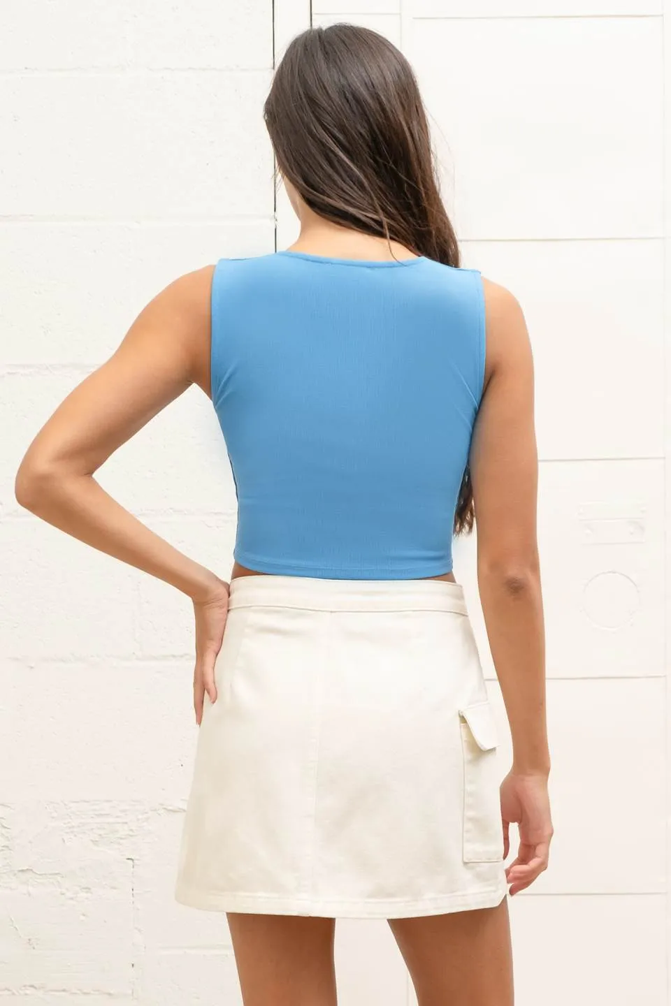 REVERSIBLE SLEEVELESS KNIT CROP TOP