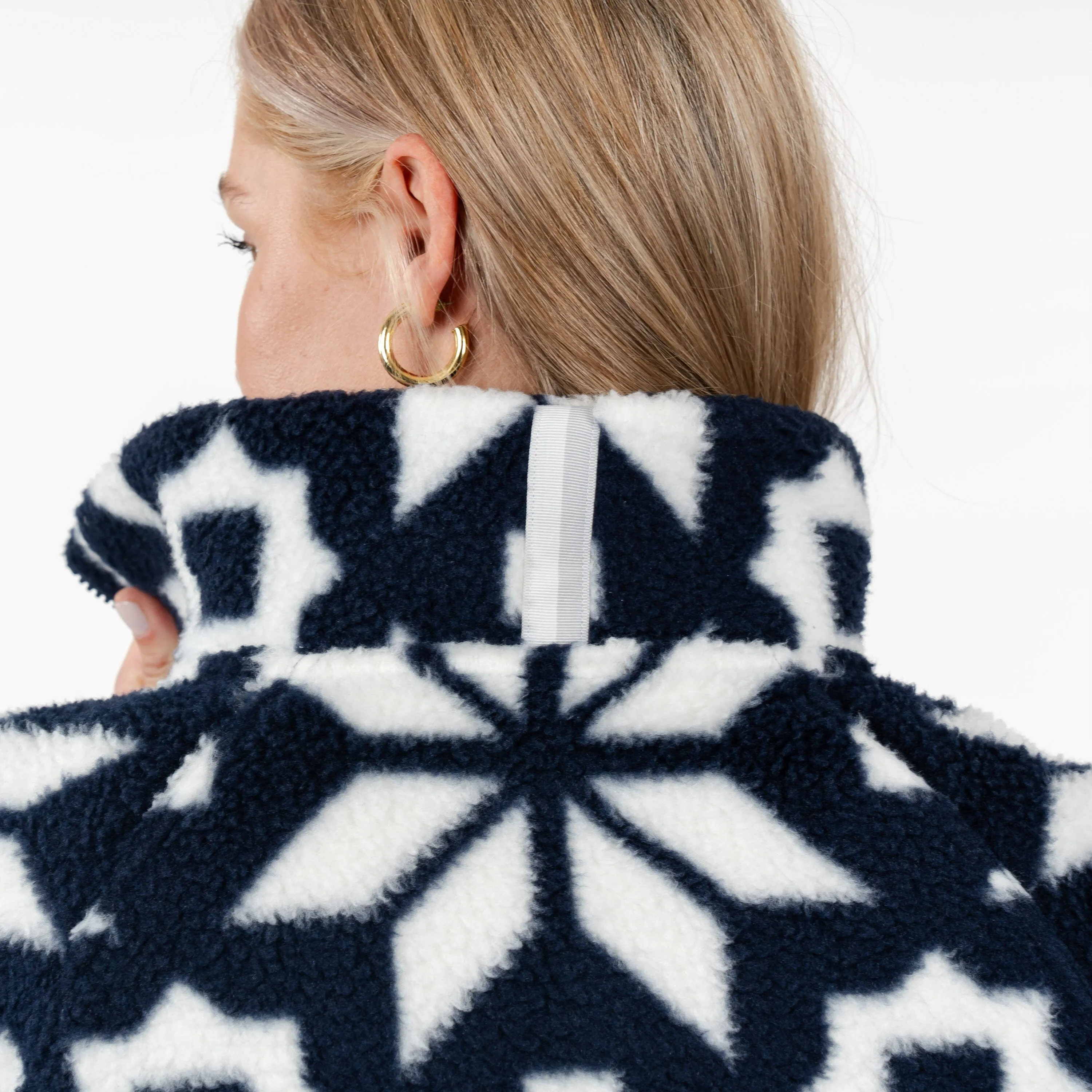 Rivanna Fleece Pullover | The Snowfall - Fleet Navy/White