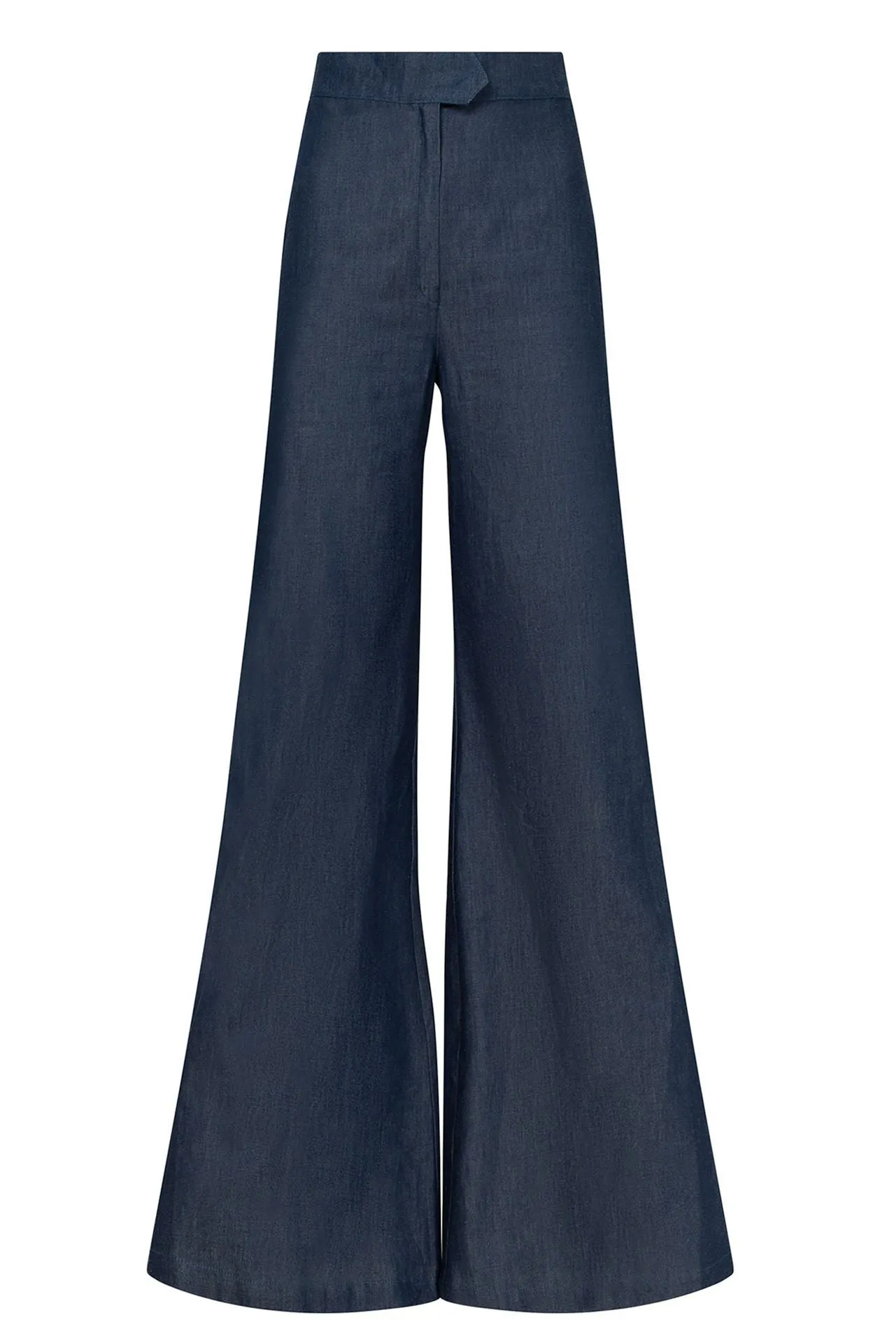 Ruffled Shirt with Flared Jeans