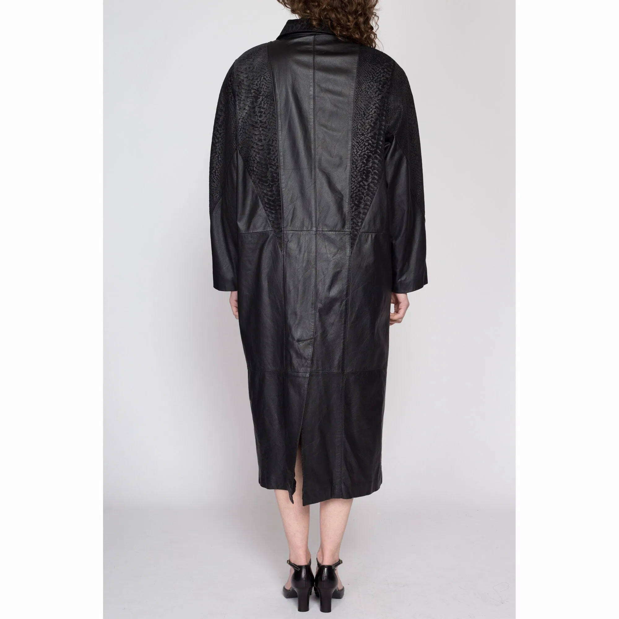 Small 80s Oversize Black Embossed Leather Trench Coat