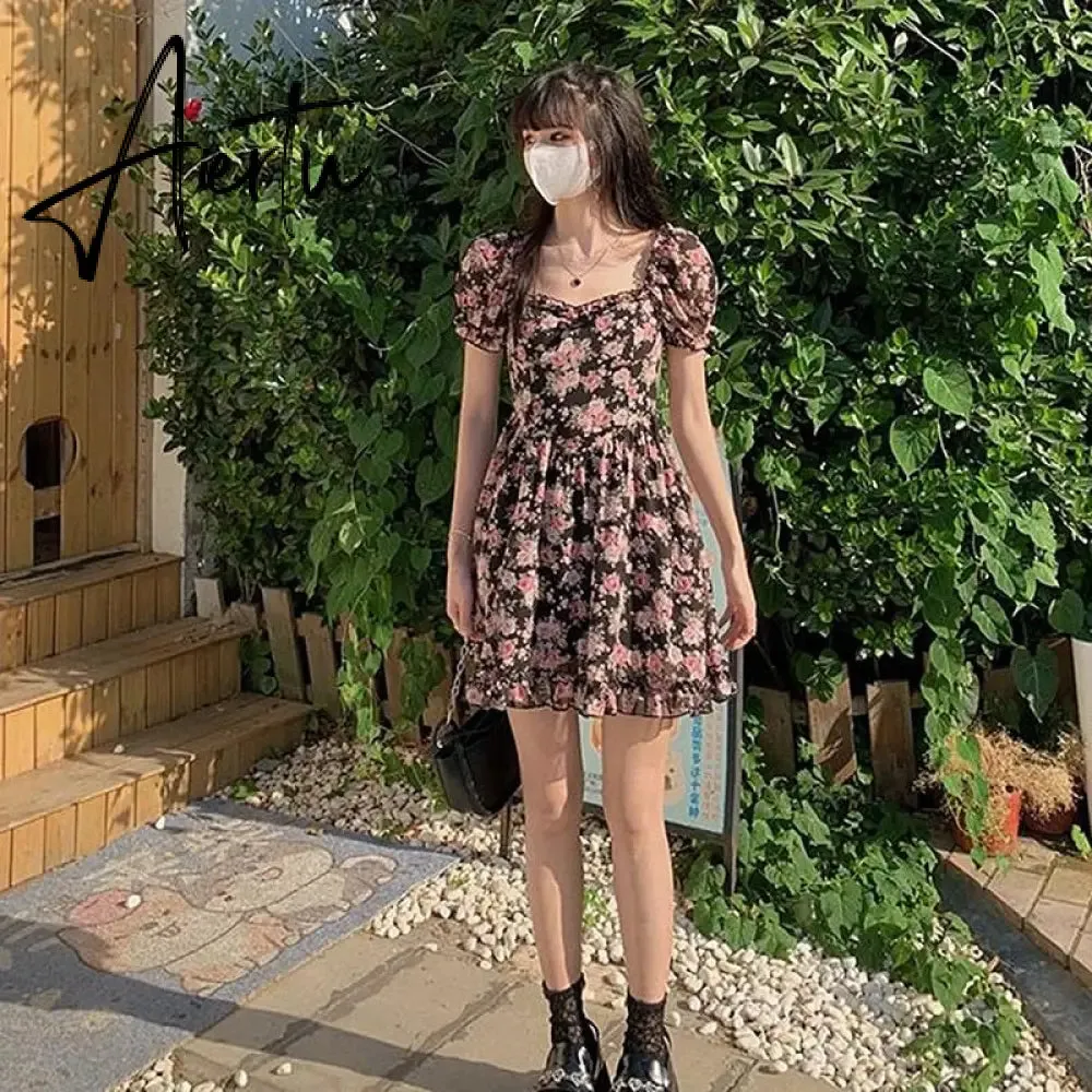 Summer Floral Dress Mini Women  Puff Sleeve Dress Vintage Rose French Square Collar Chiffon A-line Short Sleeve Femme Clothes